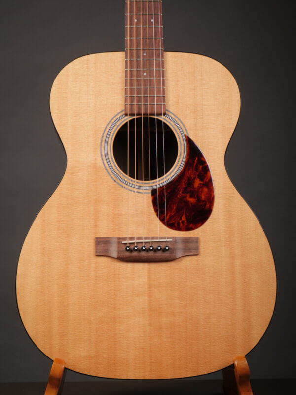 Martin OM-21 (2010) (Pre-Owned)