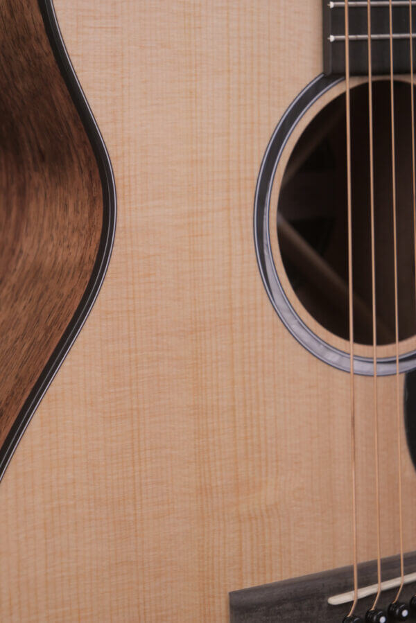 Martin SC-10E - Image 11