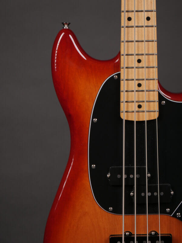 Fender Mustang Bass (Pre-Owned) - Image 4