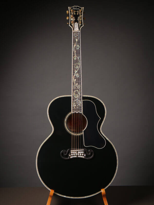 Gibson SJ-200 Custom Shop (Pre-Owned) - Image 4
