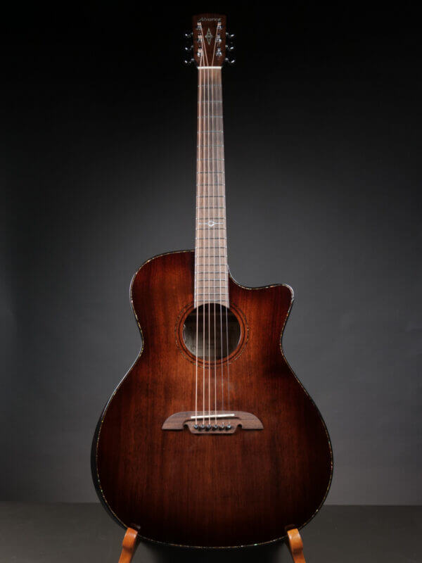Alvarez MGA77CEARSHB Masterworks Elite - Image 4