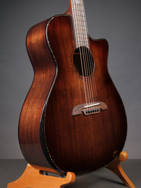 Alvarez MGA77CEARSHB Masterworks Elite - Image 3