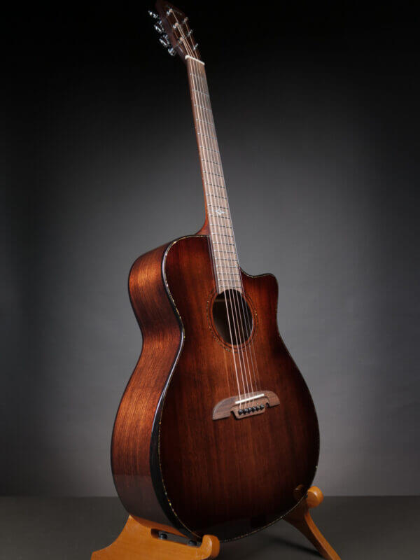 Alvarez MGA77CEARSHB Masterworks Elite - Image 6
