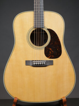 Martin D-28 Billy Strings